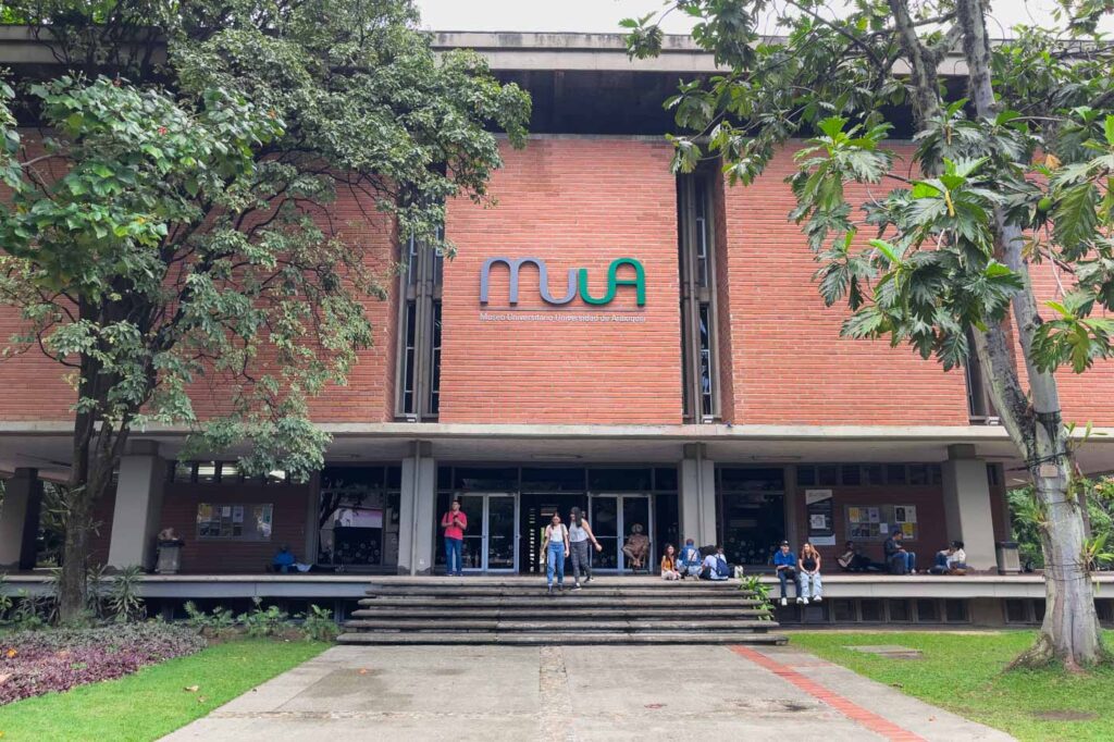 The entrance to the Museo Universitario Universidad de Antioquia.